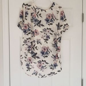 Kaileigh Large White with Flowers Blouse